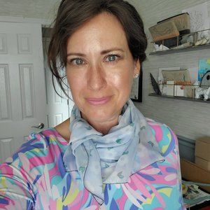 Meet your Posher, Celina | Pearls In Bloom Designer
